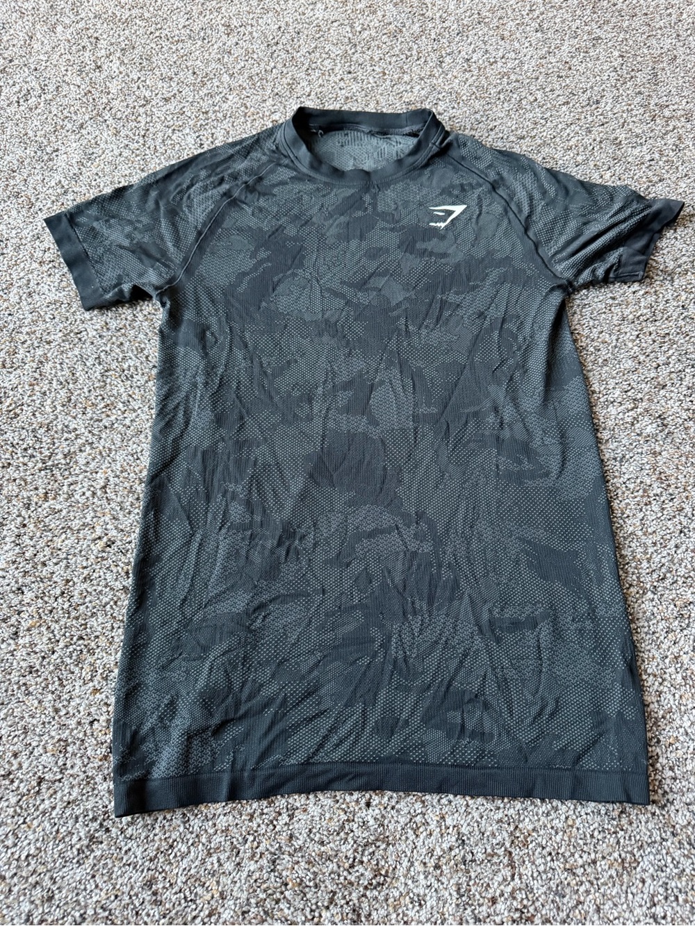 Gymshark Men's Geo Seamless T-Shirt Black Camo Workout Tee Small